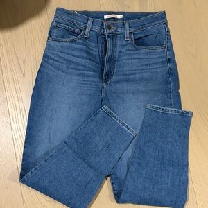 Levi's Women's Skinny Jeans in Blue